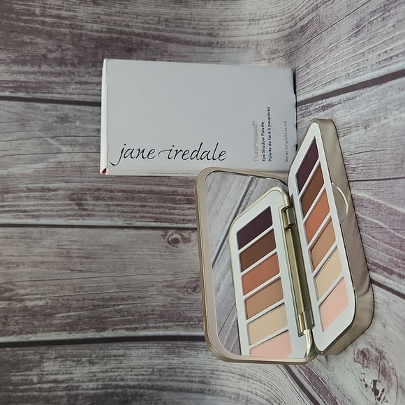 Jane Iredale New PurePressed Eye Shadow Palette-Pure Basics** - Picture 1 of 3